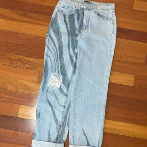 Fashion Nova Two Tone Retro Jeans size 9